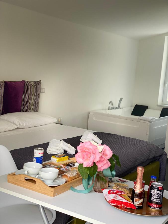 Habitat Luxury Suites Bellona Bagian luar foto