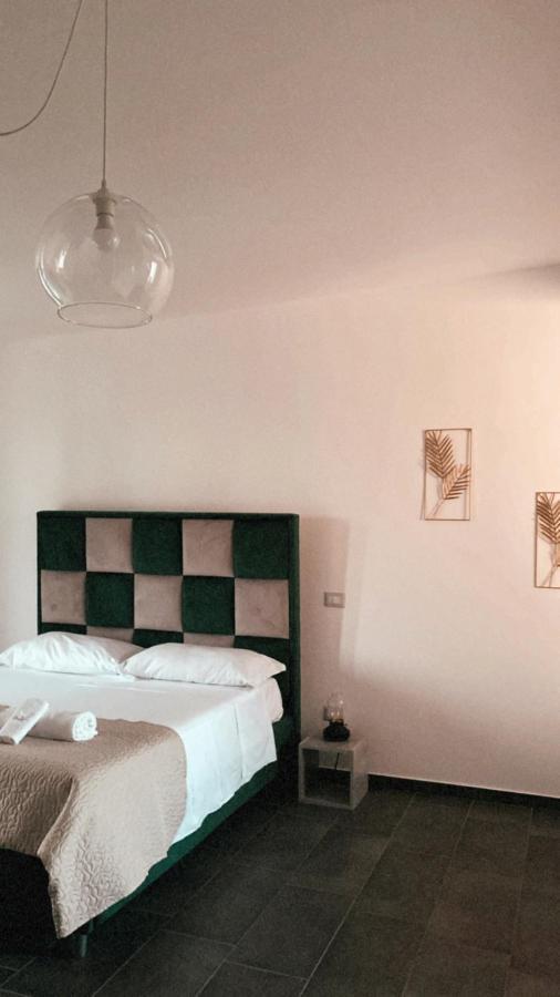Habitat Luxury Suites Bellona Bagian luar foto