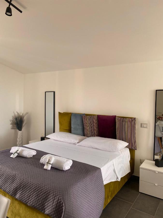 Habitat Luxury Suites Bellona Bagian luar foto