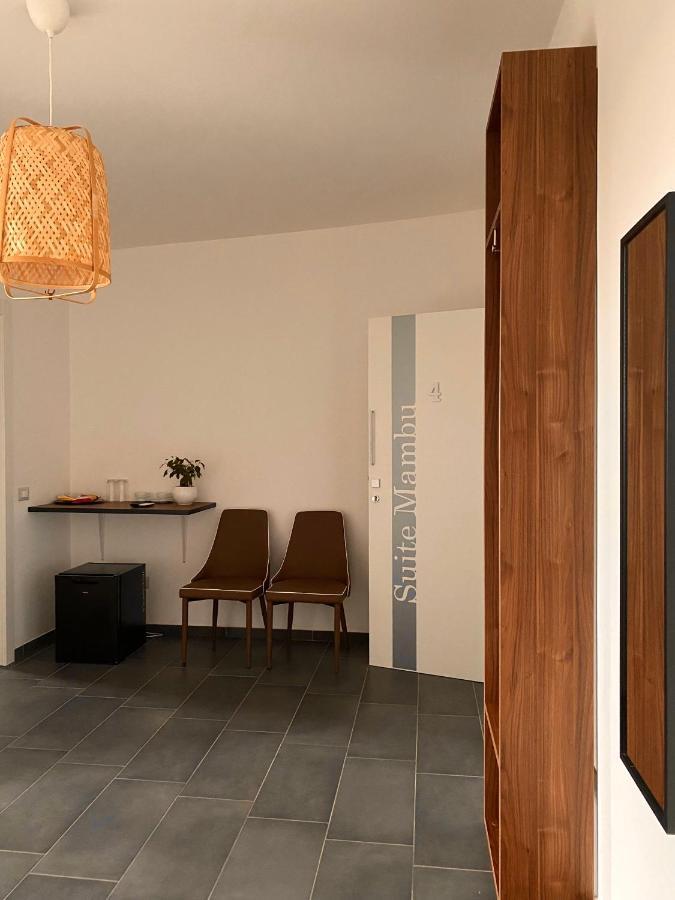 Habitat Luxury Suites Bellona Bagian luar foto
