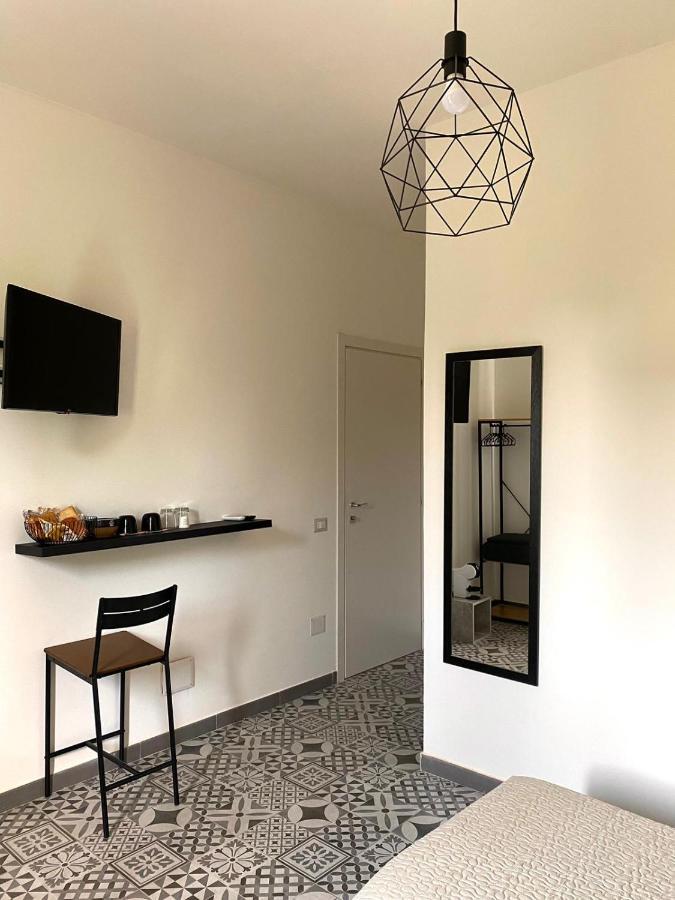 Habitat Luxury Suites Bellona Bagian luar foto